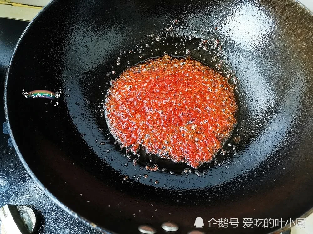 090755tqoaappblzlomy8y.jpg