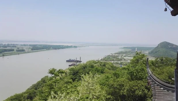 100506mnifhvurvvs04u9u.jpg