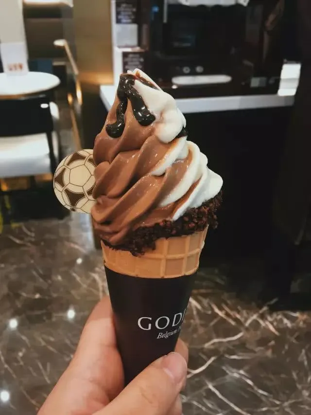 013036bi4glij4xbkkjj0b.jpg